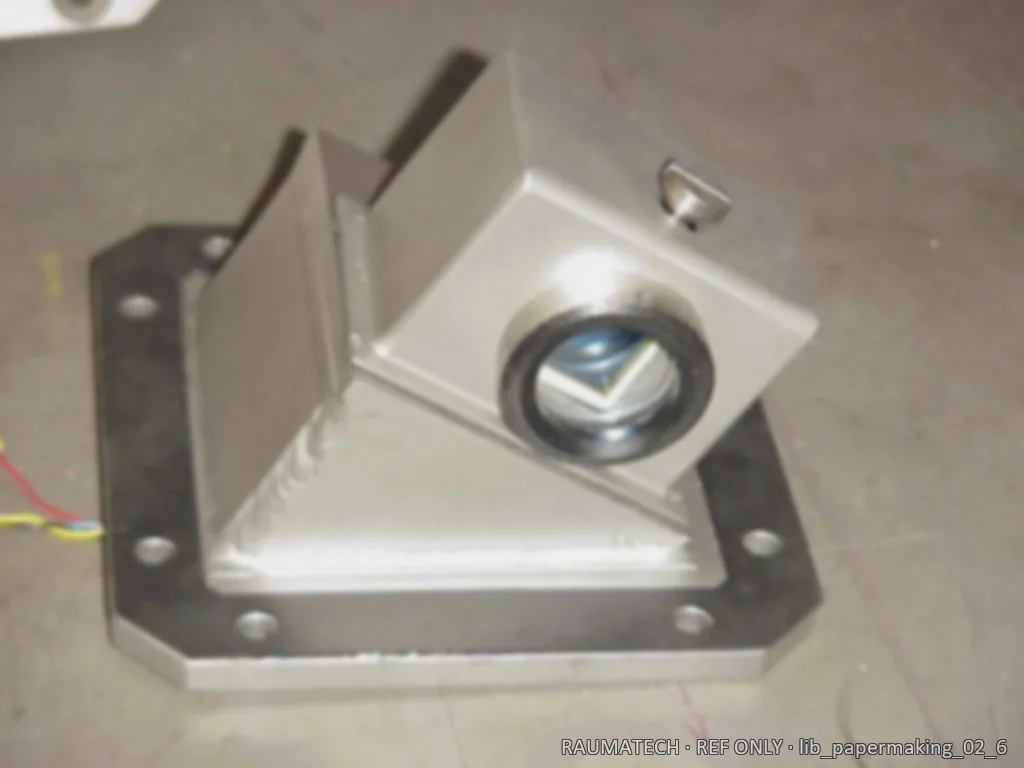 Oscillating-joint bearing housing after repair